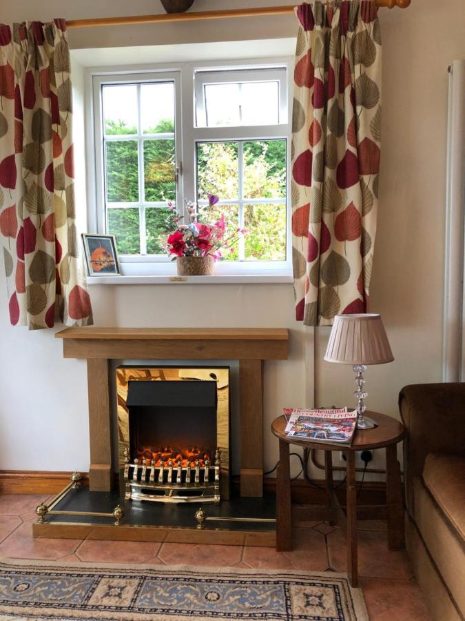 Brookleys Guest House Bidford ภายนอก รูปภาพ