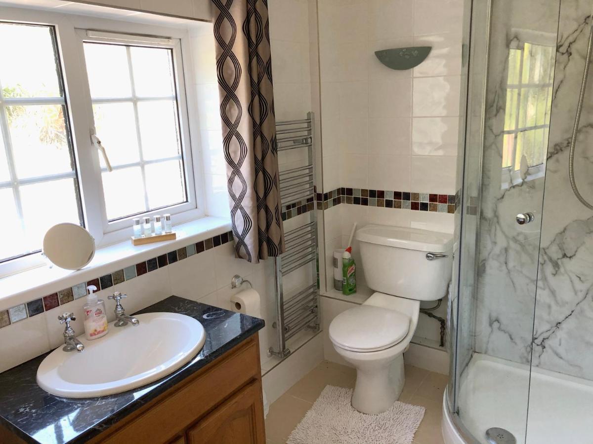 Brookleys Guest House Bidford ภายนอก รูปภาพ